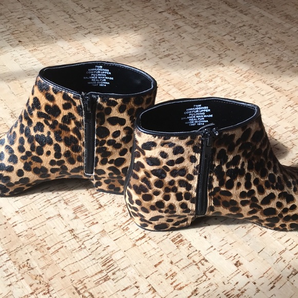 Nine West Huggins Leopard Print Genuine Calf Hair Ankle Boot Bootie 7.5 - Picture 4 of 10